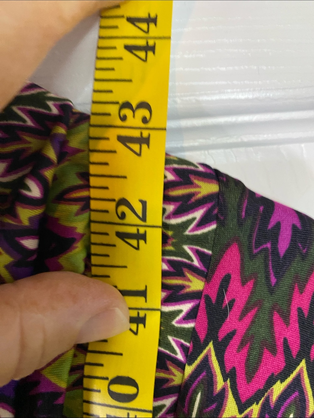Tiana B. Zigzag Cowl-Neck Midi Dress - Pink, Green, Purple, Cream Size XLarge. - Picture 6 of 6